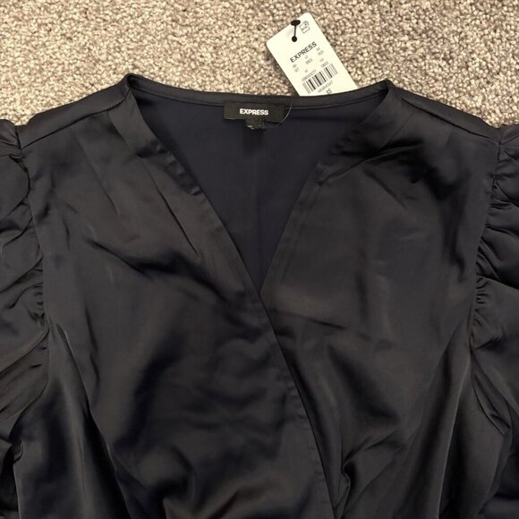 Express Women's Satin Top Size XS Navy Puff Shoulder Draped Faux Wrap NWT $58 - Picture 6 of 16
